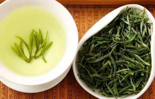 春茶夏茶秋茶三季茶的区别 高山茶与平地茶的甄别-八凡集