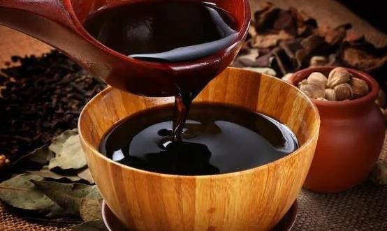 醋的保健功效不可小觑 常吃醋消除疲劳促进睡眠-八凡集