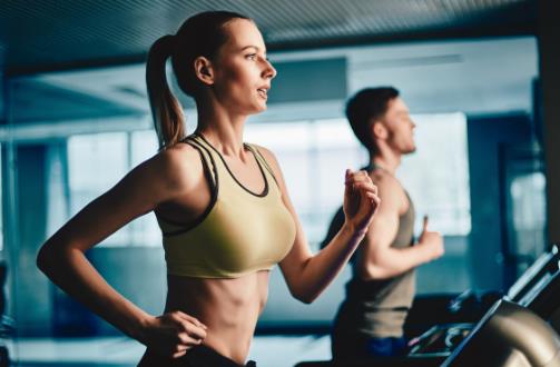 运动健身结束后不要蹲坐休息 运动后的拉伸运动推荐-八凡集