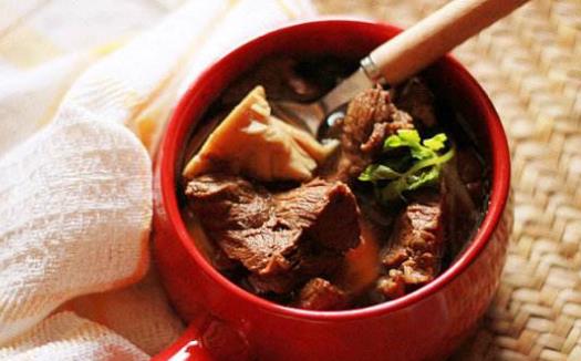 推荐经典养发汤 补肾益精养发乌发-八凡集