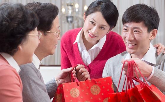 快过年了跟营养专家学送礼