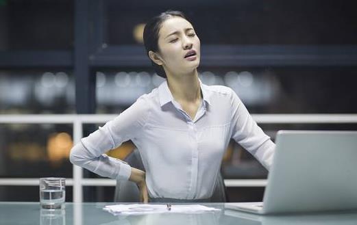 上班族久坐的10大危害 推荐5招来避开-八凡集