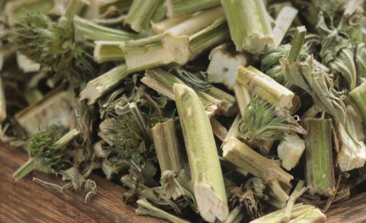 来例假喝益母草好不好 益母草对痛经有效果吗-八凡集