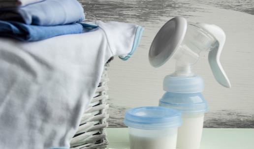 用吸奶器可刺激乳汁分泌 吸奶困难的解决方法