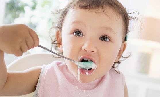 宝宝饮食吃得好不如吃得正确 吃饭坏习惯的改掉方法-八凡集