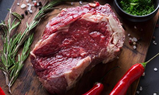 肉吃多了伤心又伤脑 老人这样吃肉才健康-八凡集