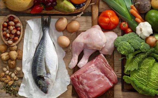 偏食是不良的行为习惯 纠正孩子不良饮食习惯方法-八凡集