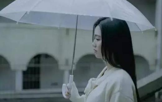 从穿鞋款式看出女生性格-八凡集