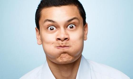 不断打嗝比较尴尬 八个方法有效止打嗝-八凡集