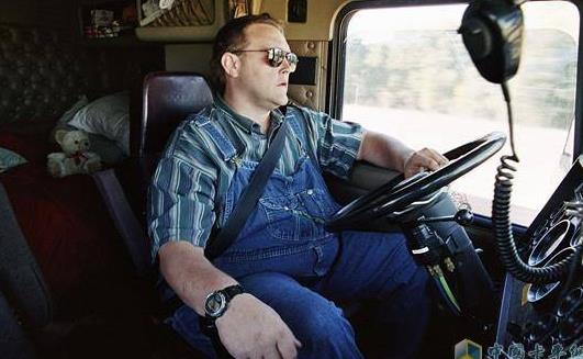 驾驶员保护眼睛 眼防护的八个注意事项-八凡集