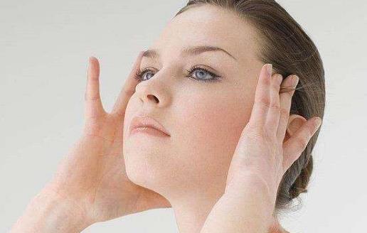 压力大心情不好 中医按摩5大穴位的解压方法-八凡集