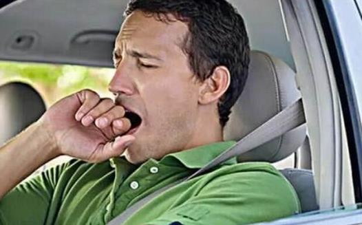 保健专家支招 避免驾车疲劳的方法-八凡集