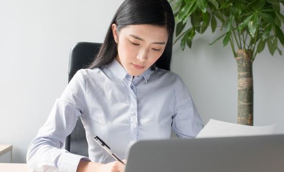 职场女人缓解压力 挖掘兴趣爱好放松身心-八凡集