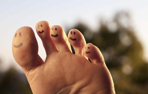 小偏方帮你轻松除脚气-八凡集