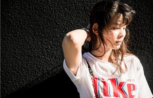 教你如何发泄内心的抱怨与烦恼-八凡集