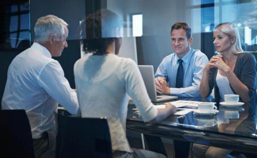 日常生活最常见坏习惯 最伤身的7种坏姿势-八凡集