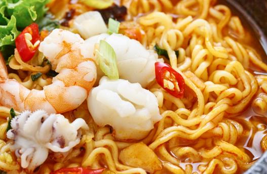 孕妇是否可以吃方便面 你可以这样吃-八凡集