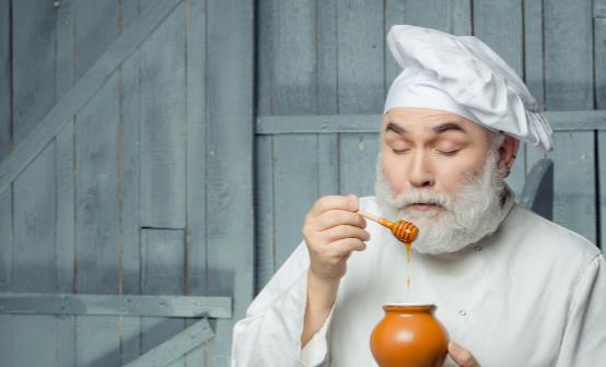 男性喝蜂蜜水的好处 蜂蜜水的正确喝法-八凡集