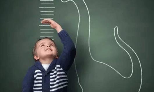 宝宝光吃不长肉的原因 宝妈早知道早改善-八凡集