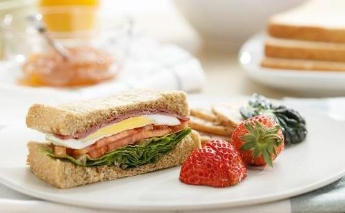 孕期早餐要吃对 营养科学搭配-八凡集