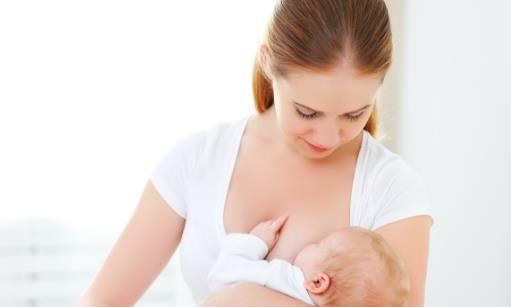 坚持母乳喂养也要走过重重难关 母乳喂养的10个误区-八凡集