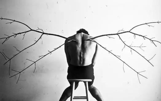 抑郁症不是不治之症 识别抑郁症特征-八凡集