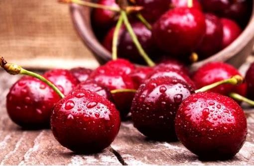 孕妇水果推荐 3款水果安胎助发育-八凡集