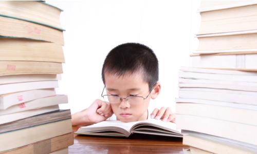 孩子近视会影响一生 预防孩子近视坚持每日做健眼操-八凡集