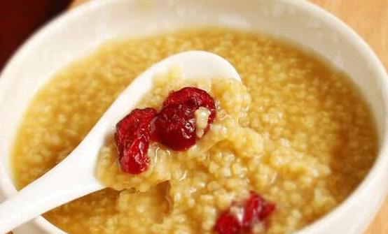 男人贫血可以吃的四款美食 有益血补肝明目的功效-八凡集