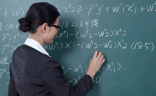 教师是职业病高发 预防教师职业病的饮食方法-八凡集