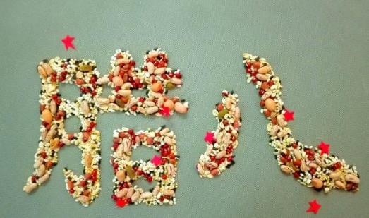 小孩小孩你别馋,过了腊八就是年 腊八节吃腊八粥