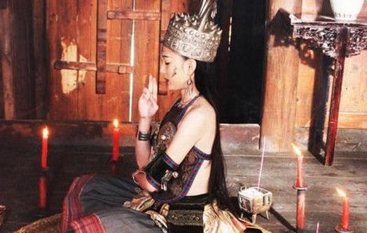 神秘的苗族蛊毒-八凡集