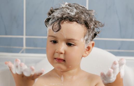 经期经常性头疼通过食物调理 多喝粥类减缓头疼-八凡集