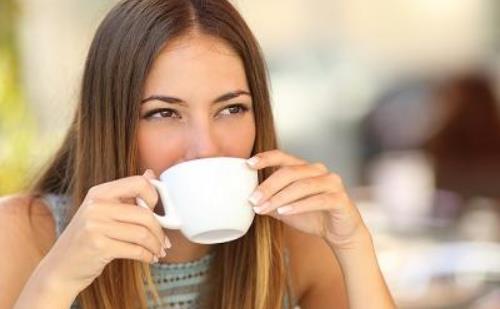 两种不同方式生产后不来月经 不良习惯导致月经失调-八凡集