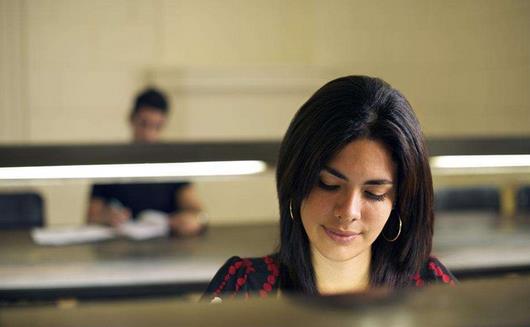 青春期女孩如何预防妇科病-八凡集