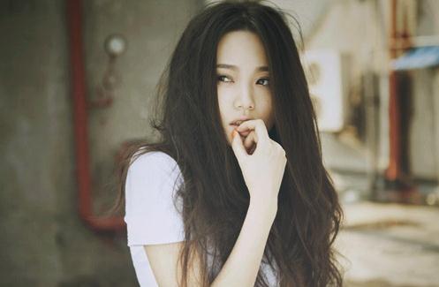 能吸引多金男的女人面相-八凡集