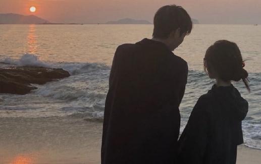 说说你高中时代做过最暧昧的事 高中暧昧没在一起你会遗憾吗