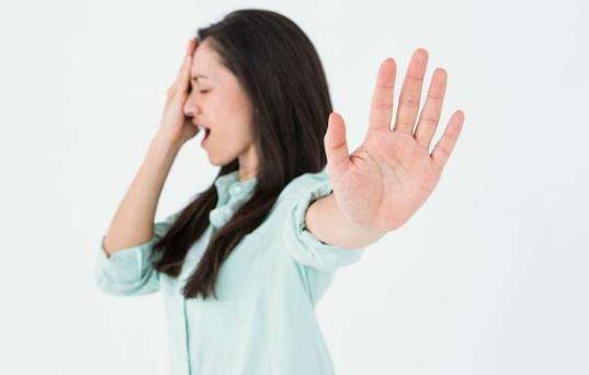 女人最讨厌男人这样称呼自己 感情再好也会反感!