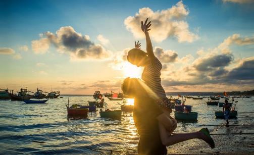 女人,对你动了真情的男人,才不会让你受这三种委屈,请