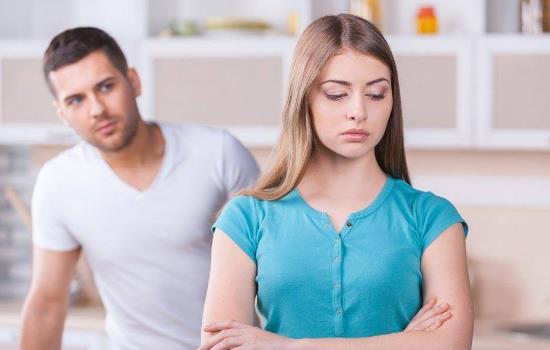 女人最讨厌男人这样称呼自己 感情再好也会反感!