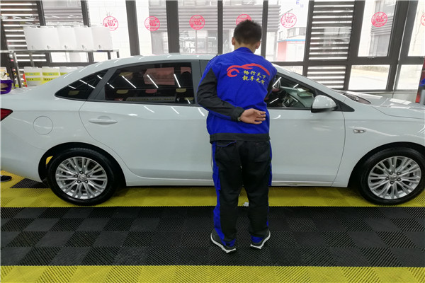 普通洗车一个月挣多少(洗车一年赚多少钱)-八凡集