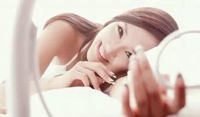 手心脚心发热是怎么回事-八凡集