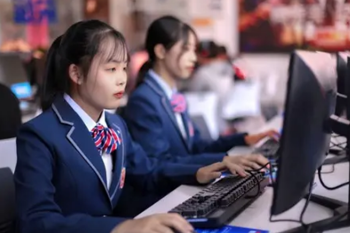 男孩学什么技术吃香