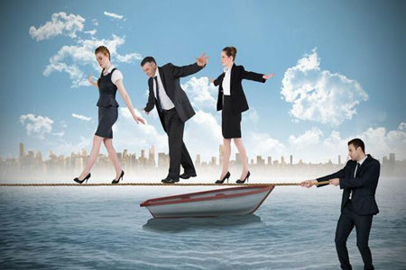 海潮效应是什么理论?它具有什么样的效果-八凡集