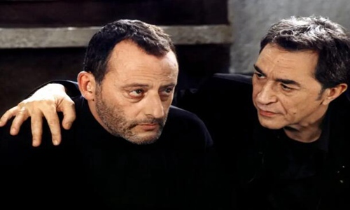 10部让人笑成傻子的电影 十部笑到捧腹的电影-八凡集