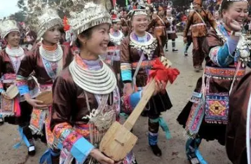 少数民族节日(少数民族的传统节日有哪些)-八凡集