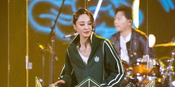 英皇娱乐旗下艺人名单-八凡集