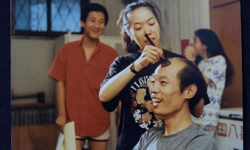 非常搞笑的电视剧推荐 经典十部好看爆笑的电视剧-八凡集