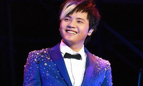 抖音这世界在撒谎是什么歌？简短三字歌听完想哭