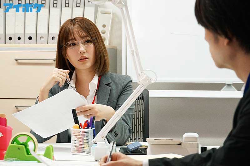 「跋扈的女上司」系列品番作品推荐介绍及预览-八凡集